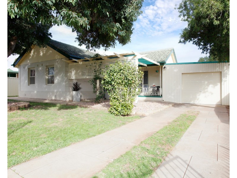 10 Robins Street, Elizabeth Downs SA 5113