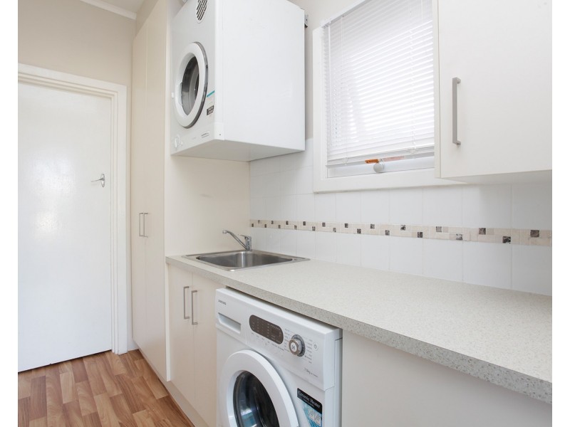 10 Robins Street, Elizabeth Downs SA 5113