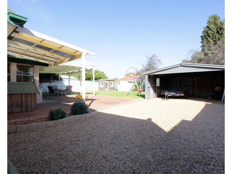 10 Robins Street, Elizabeth Downs SA 5113