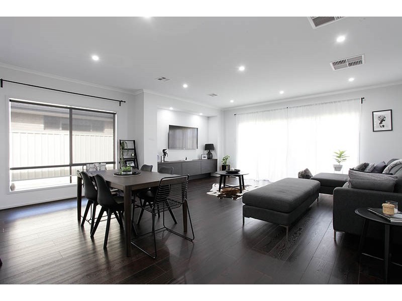 19 Spring Street, Munno Para West SA 5115