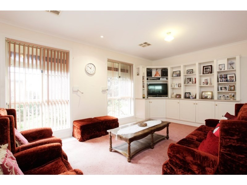 9 Bracken Place, Golden Grove SA 5125