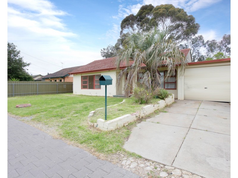 33 Greenwood Crescent, Smithfield Plains SA 5114