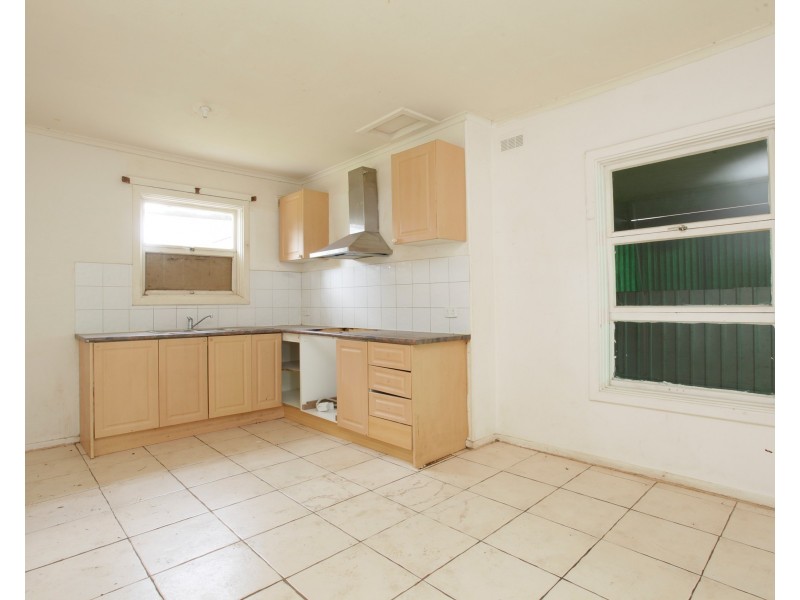 33 Greenwood Crescent, Smithfield Plains SA 5114