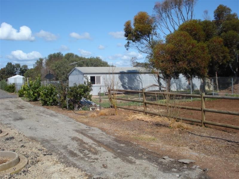 Lt 145 Lyndon Road, Macdonald Park SA 5121