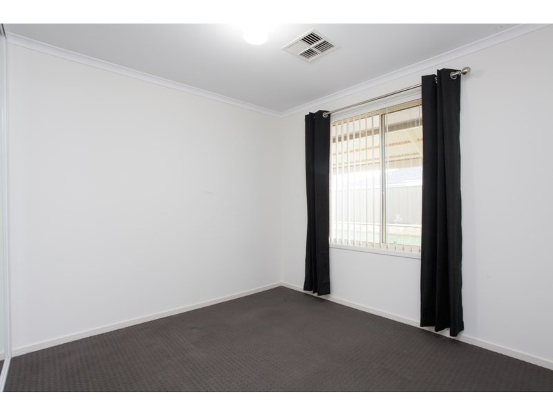 14 Oxford Drive, Andrews Farm SA 5114