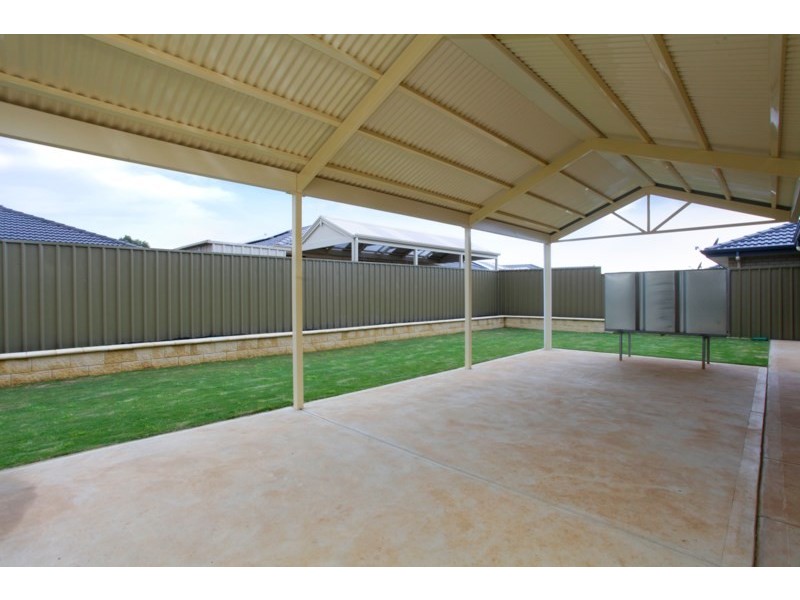 14 Oxford Drive, Andrews Farm SA 5114