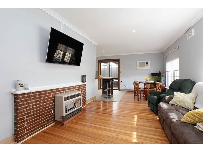 4 Jennier Crescent, Brahma Lodge SA 5109