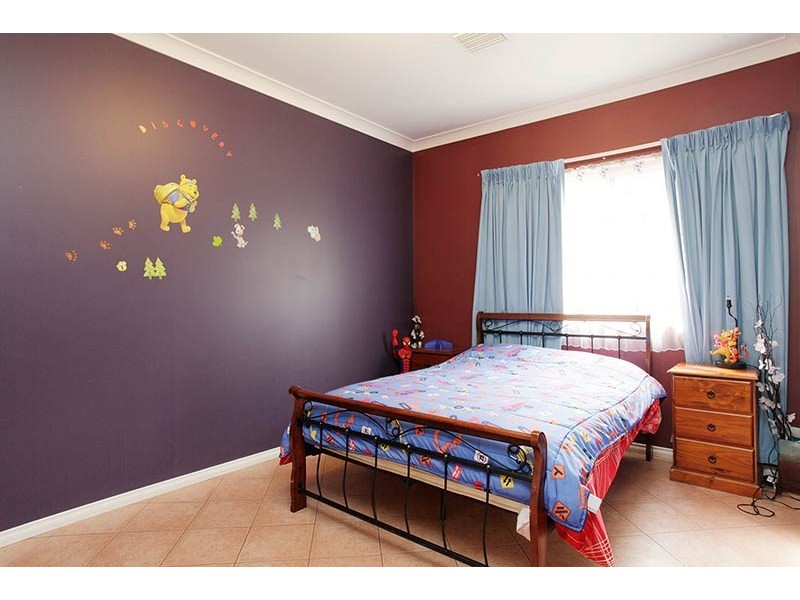 36 Attingham Crecent, Oakden SA 5086