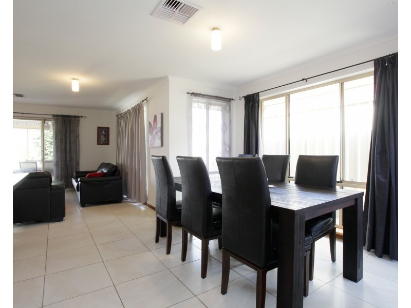 1 Rosaria Court, Munno Para West SA 5115