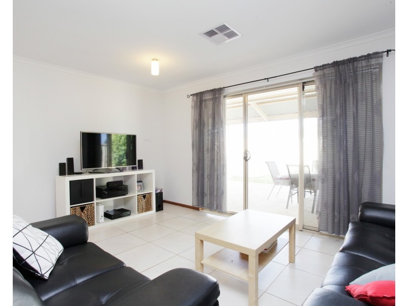 1 Rosaria Court, Munno Para West SA 5115