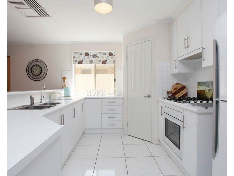 63 Strathaird Boulevard, Smithfield SA 5114