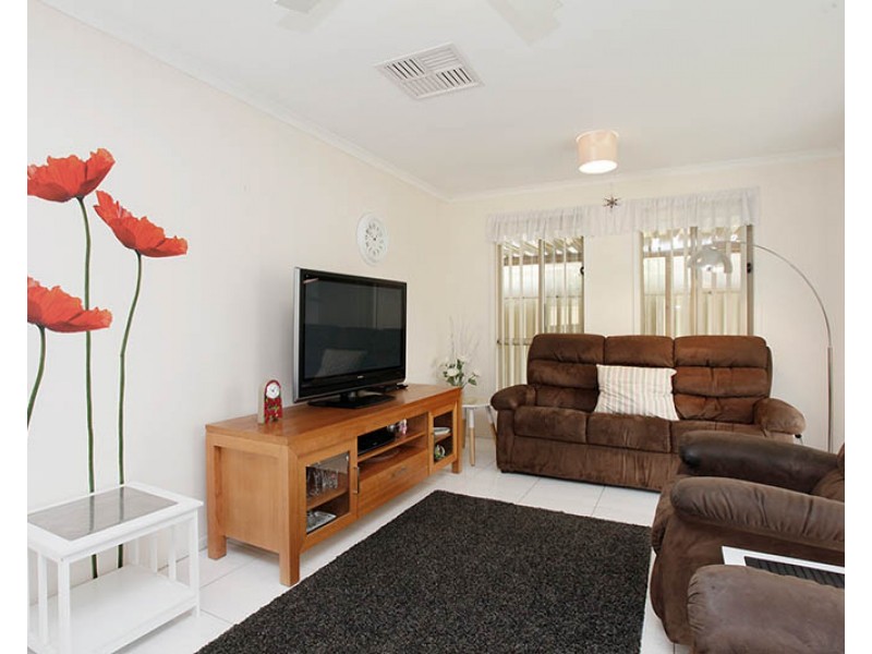 63 Strathaird Boulevard, Smithfield SA 5114