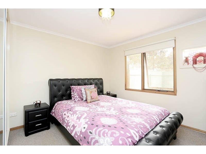 2 Amanda Court, Munno Para SA 5115