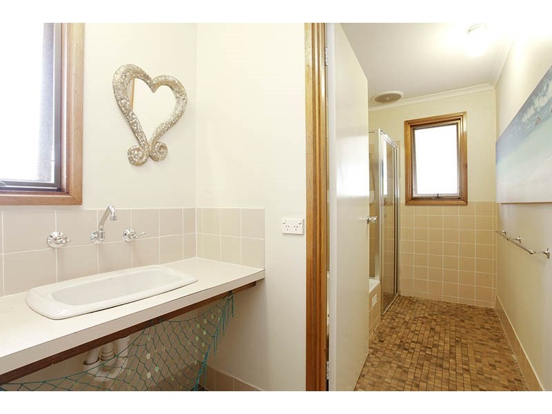 2 Amanda Court, Munno Para SA 5115