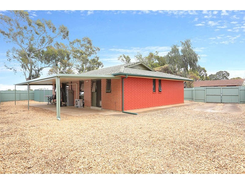 2 Amanda Court, Munno Para SA 5115