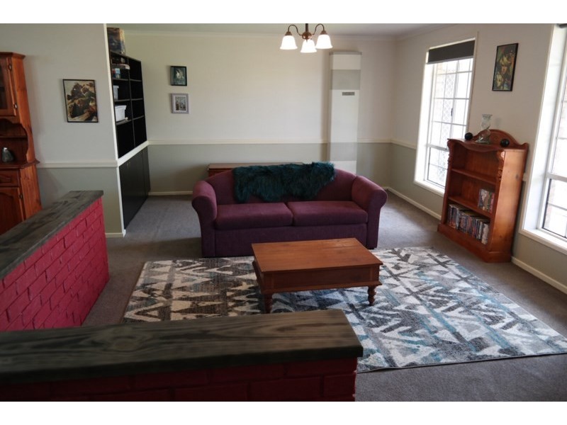 6 St Ives Court, Blakeview SA 5114