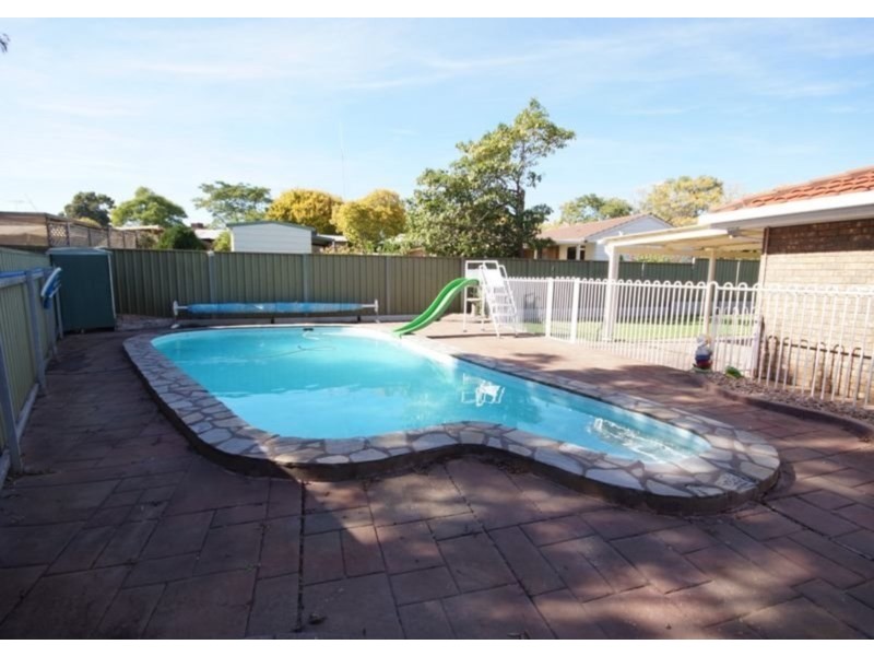 6 St Ives Court, Blakeview SA 5114