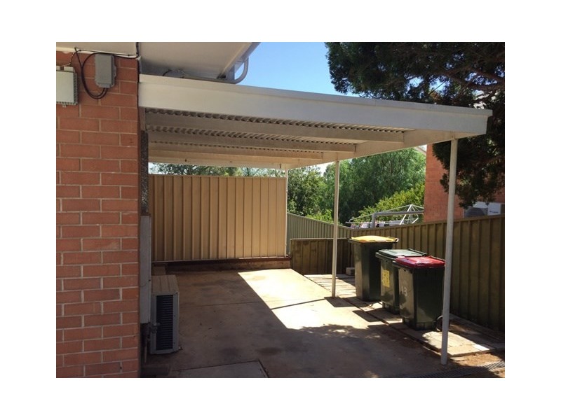 13 Linton Road, Para Hills SA 5096