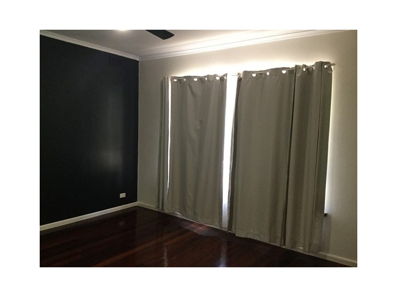 13 Linton Road, Para Hills SA 5096