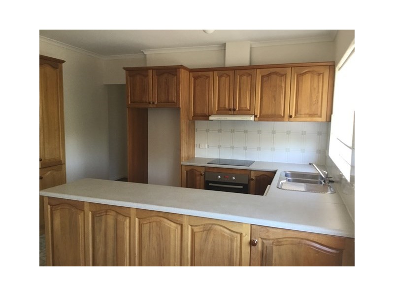 13 Linton Road, Para Hills SA 5096