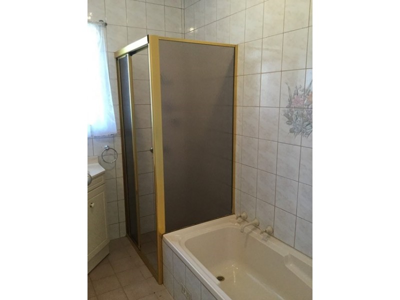 13 Linton Road, Para Hills SA 5096