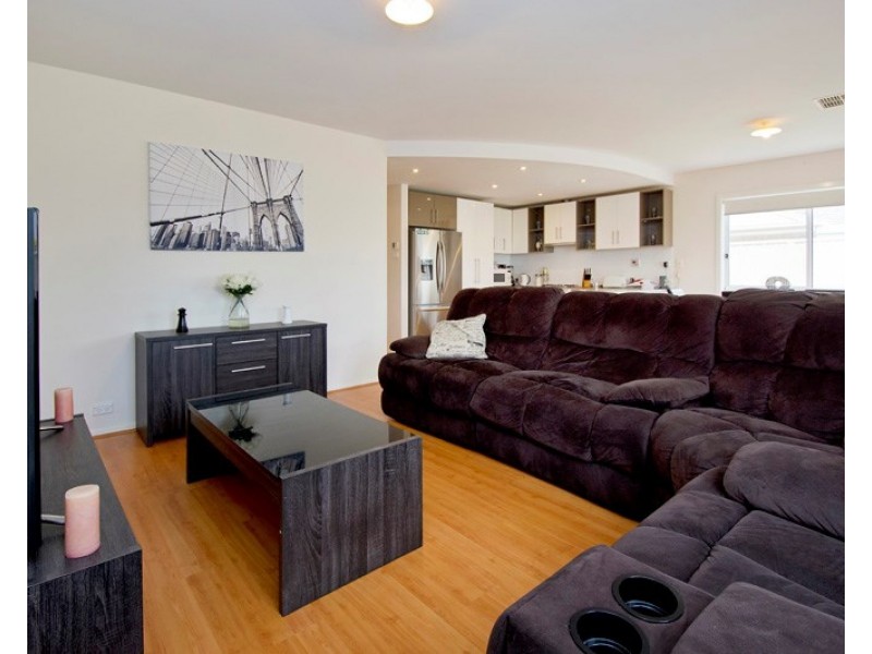 11 Kalyvas Drive, Munno Para West SA 5115