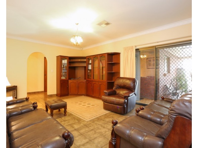 13 Kenneth Street, Salisbury SA 5108
