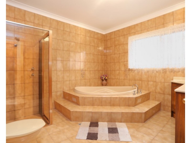 13 Kenneth Street, Salisbury SA 5108