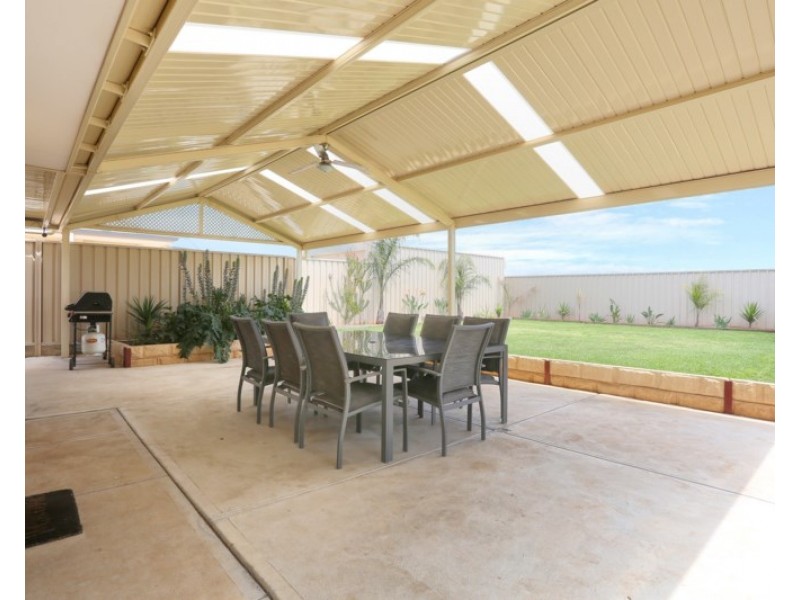 10 Elly Drive, Munno Para West SA 5115