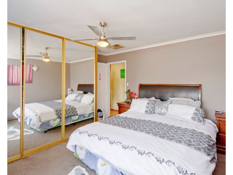 6 Harwood Place, Andrews Farm SA 5114