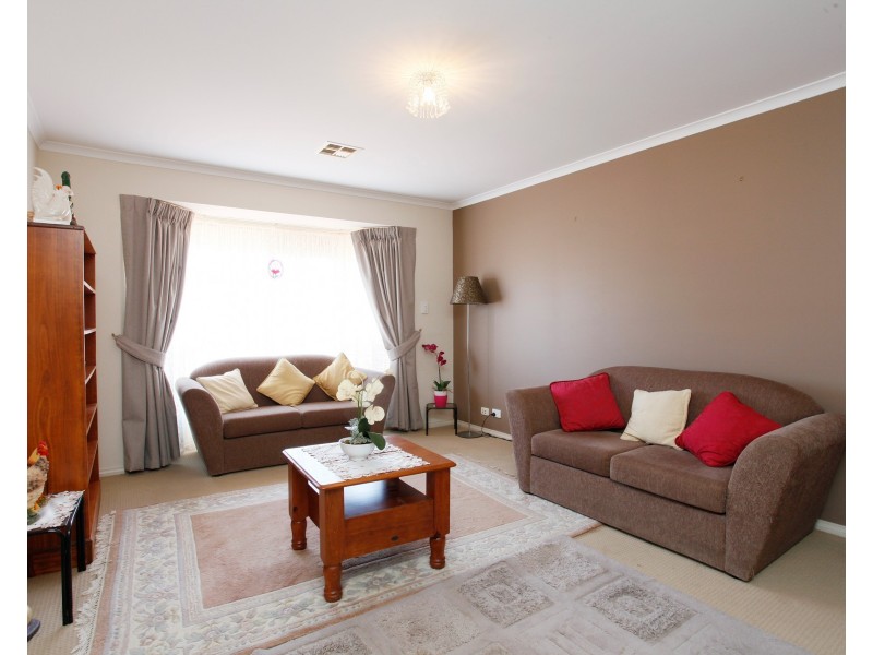 9 Davalan Drive, Munno Para West SA 5115