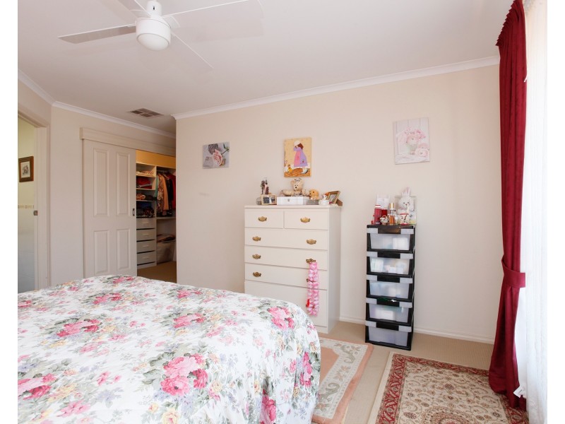 9 Davalan Drive, Munno Para West SA 5115