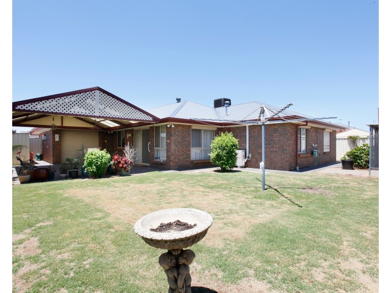 9 Davalan Drive, Munno Para West SA 5115