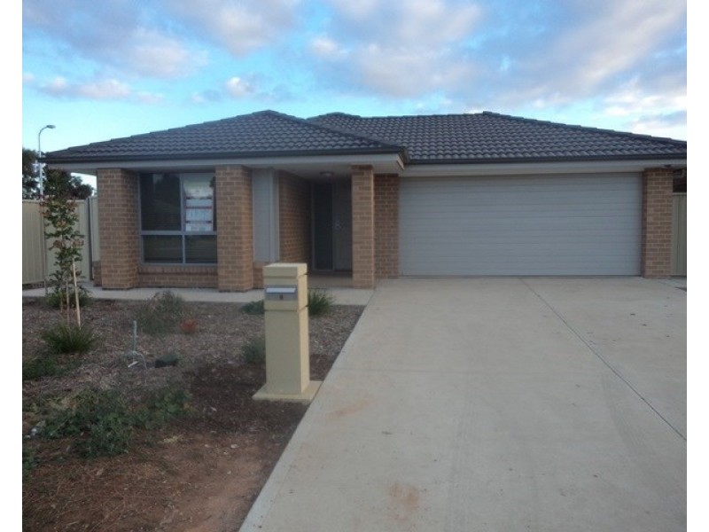 8 Kalamata Court, Munno Para West SA 5115
