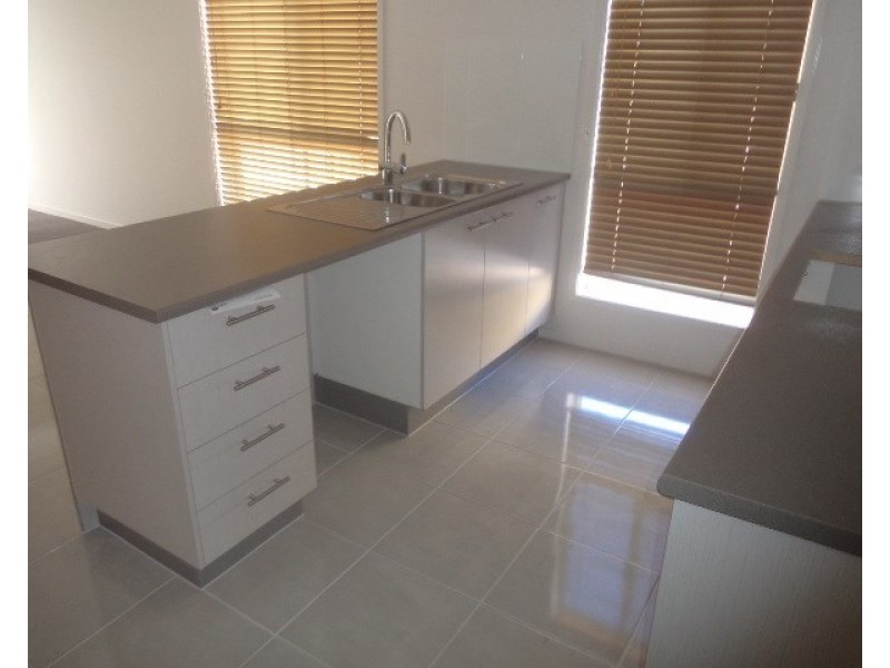 8 Kalamata Court, Munno Para West SA 5115