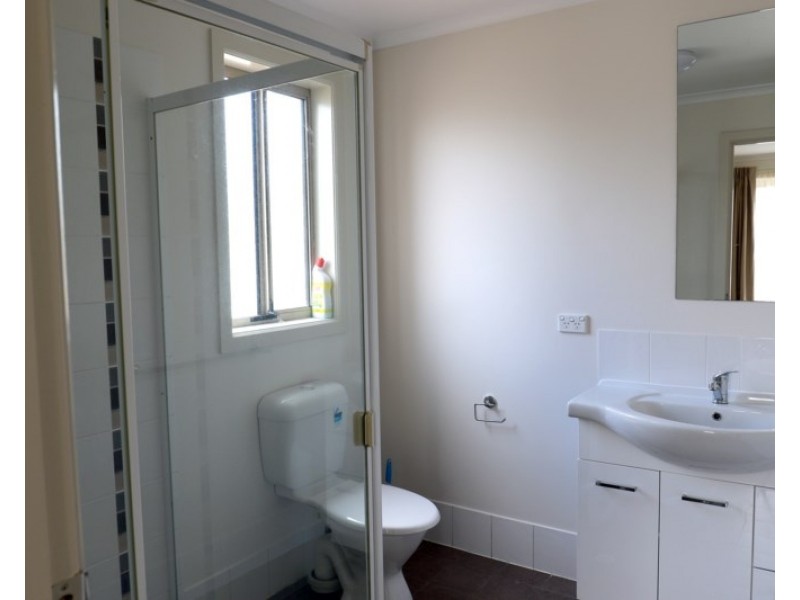 3 Overlander Way, Smithfield SA 5114