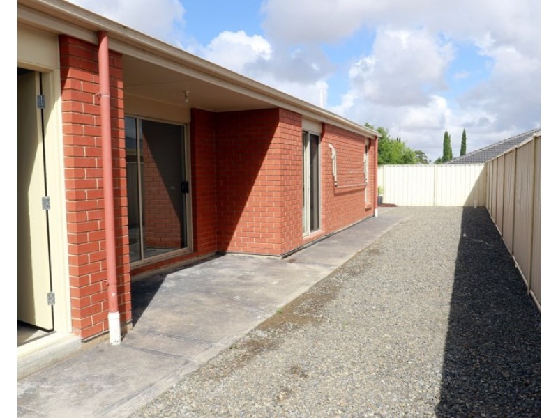 3 Overlander Way, Smithfield SA 5114