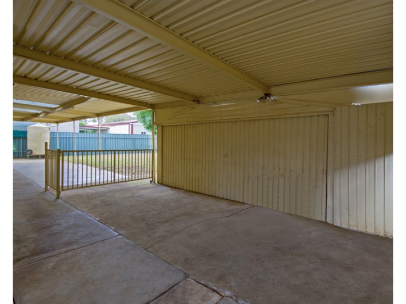 3 Gurumbi Crescent, Munno Para SA 5115