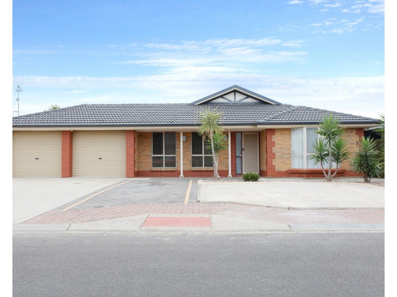 24 Eton Drive, Andrews Farm SA 5114