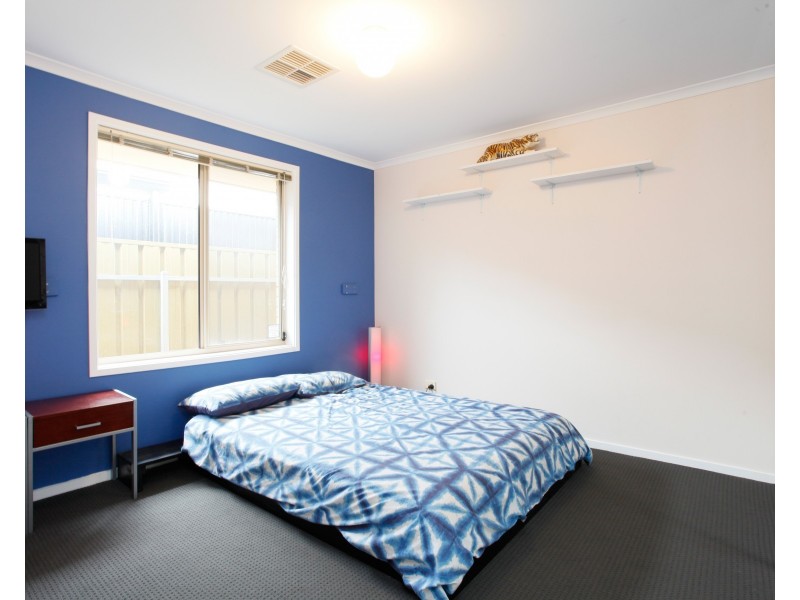 24 Eton Drive, Andrews Farm SA 5114