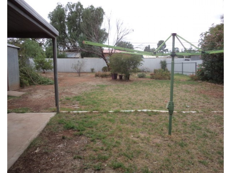 18 Midway Road, Elizabeth East SA 5112