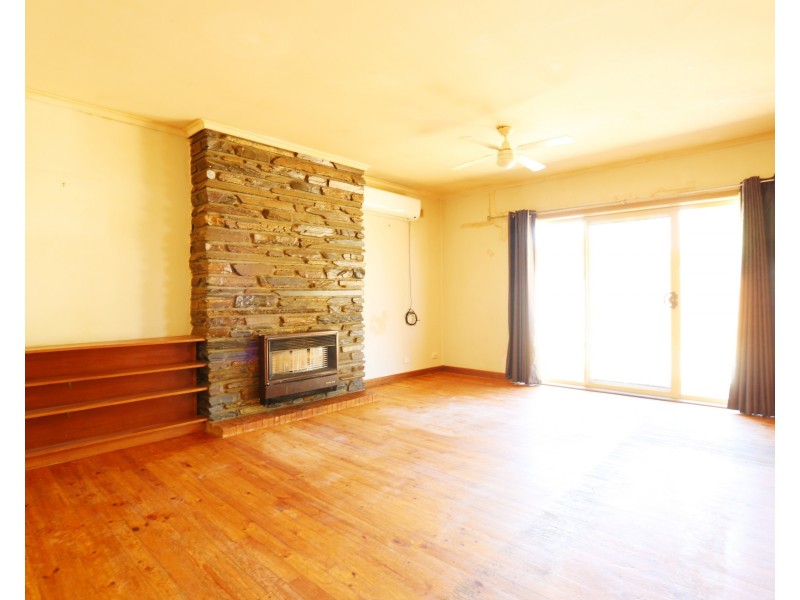 16 Black Top Road, Hillbank SA 5112