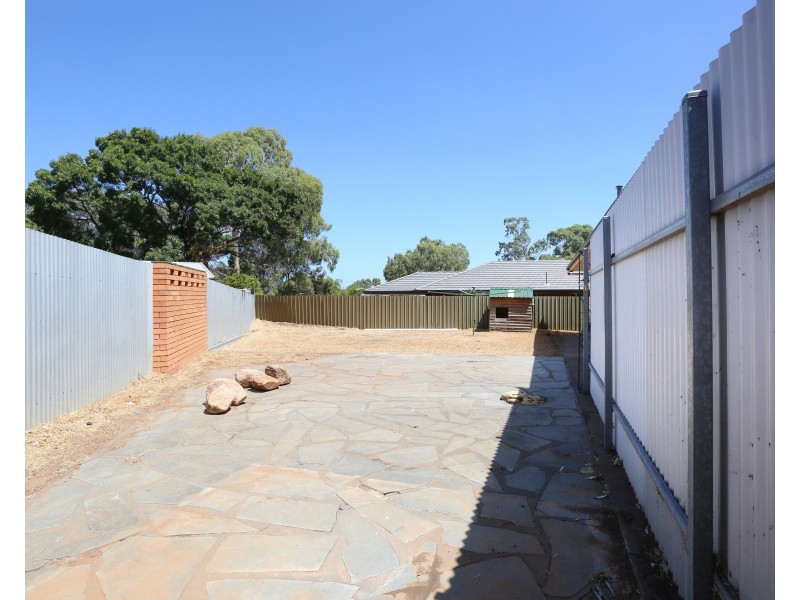 16 Black Top Road, Hillbank SA 5112