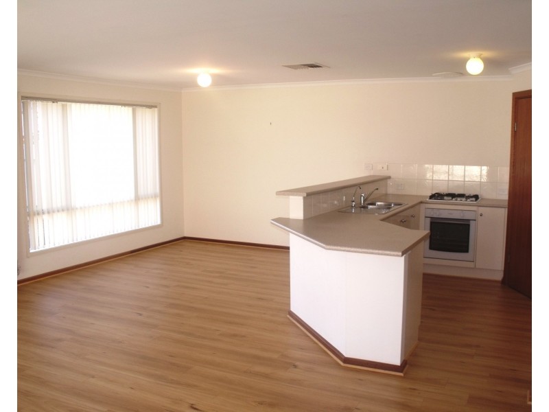 36 Arcadia Drive, Smithfield SA 5114