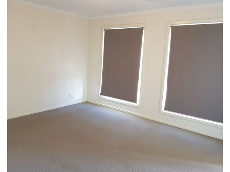 8 Rollings Way, Blakeview SA 5114