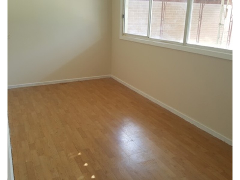 15 McKenzie Road, Elizabeth Downs SA 5113