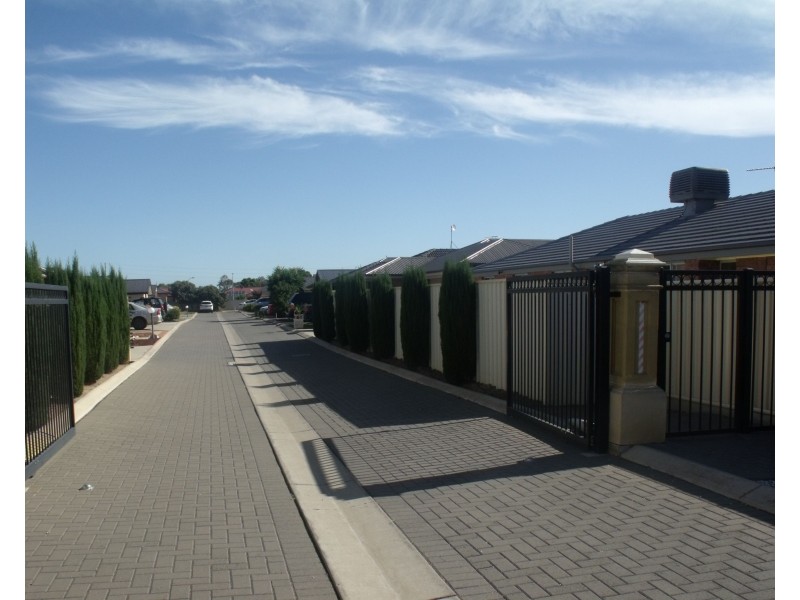 5 Maple Leaf Court, Munno Para West SA 5115