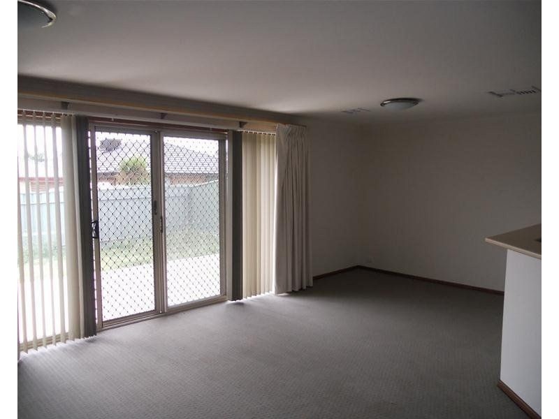 22 Potts Road, Evanston Park SA 5116