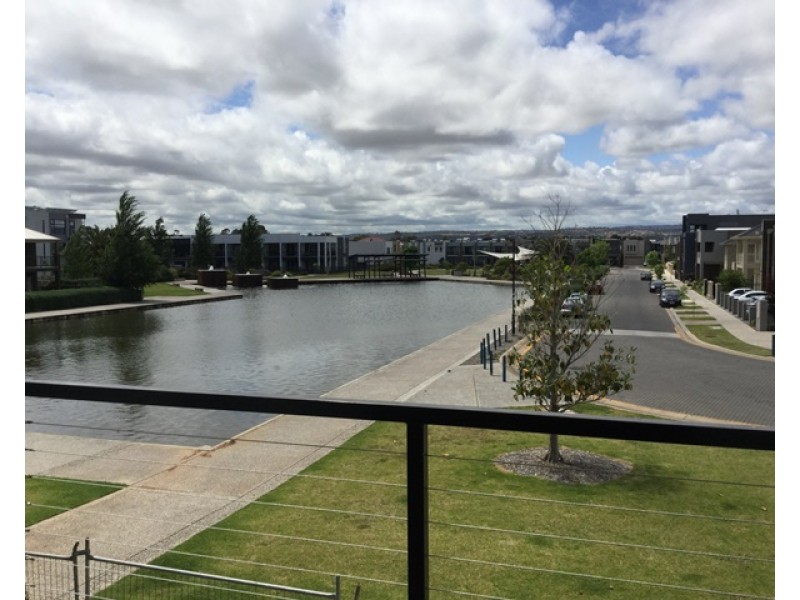 1/16 Chianti Lane, Mawson Lakes SA 5095