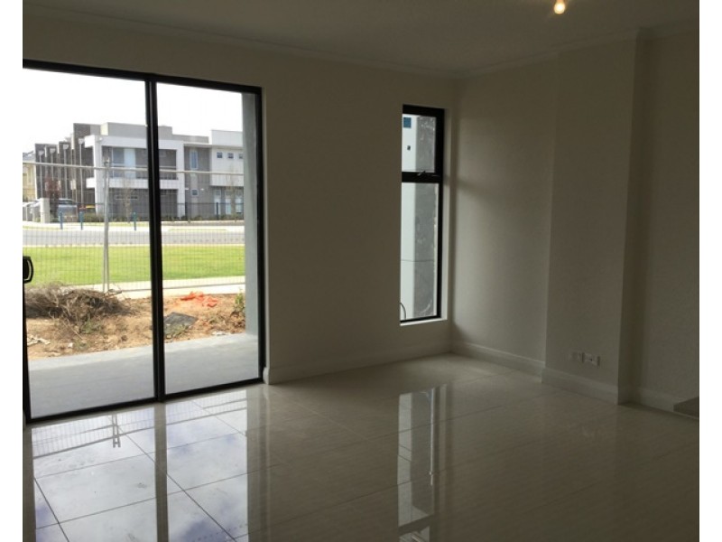 1/16 Chianti Lane, Mawson Lakes SA 5095